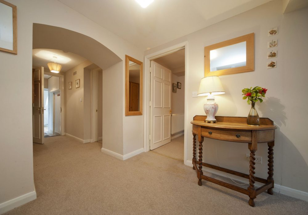 0514-0016-Eathorne-Gibbons-27LemonSt