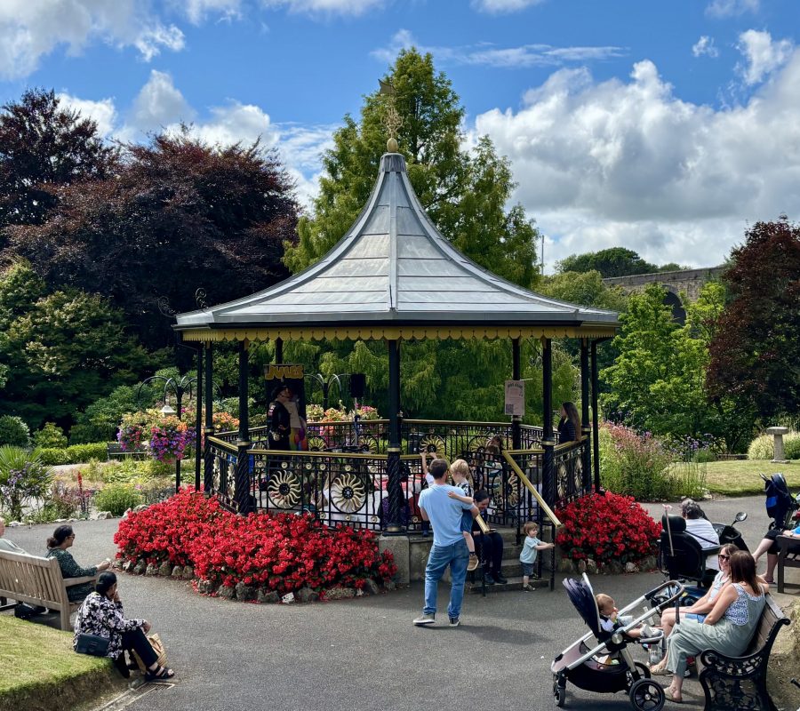 Our Great Little Kids Club - Victoria Gardens Bandstand