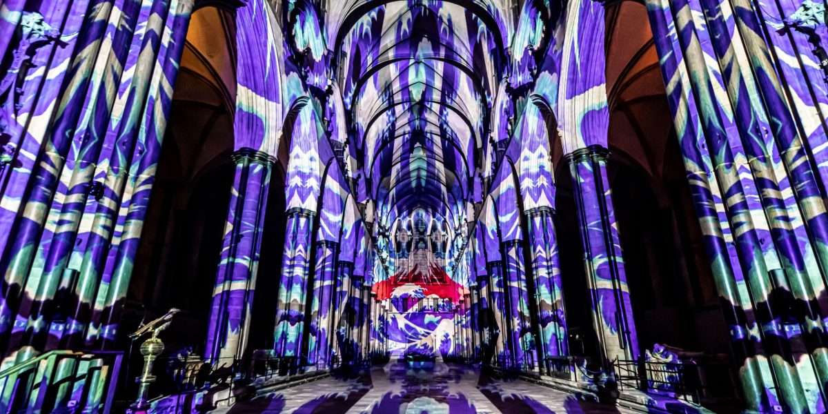 Luxmuralis-Time-Salisbury-Cath-1-small