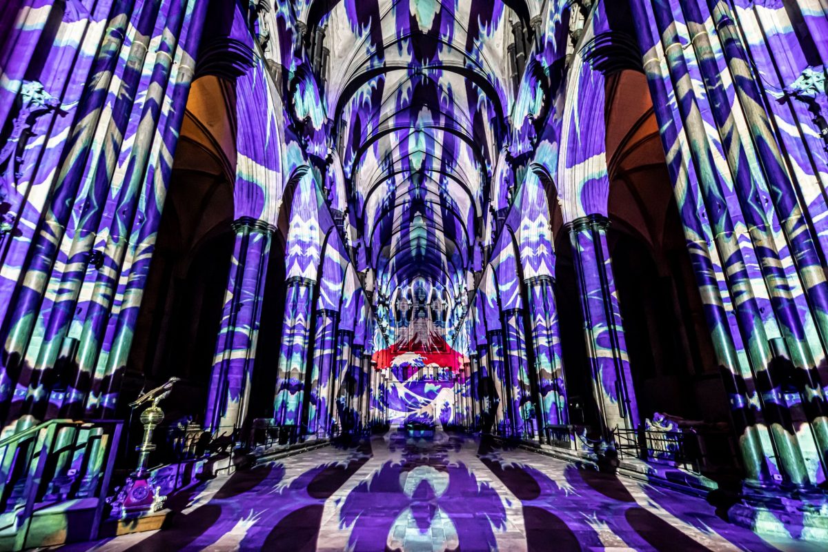 Luxmuralis-Time-Salisbury-Cath-1-small