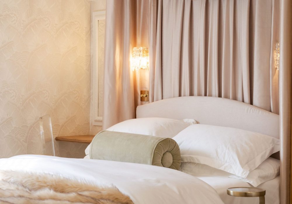 The Shell Bedroom