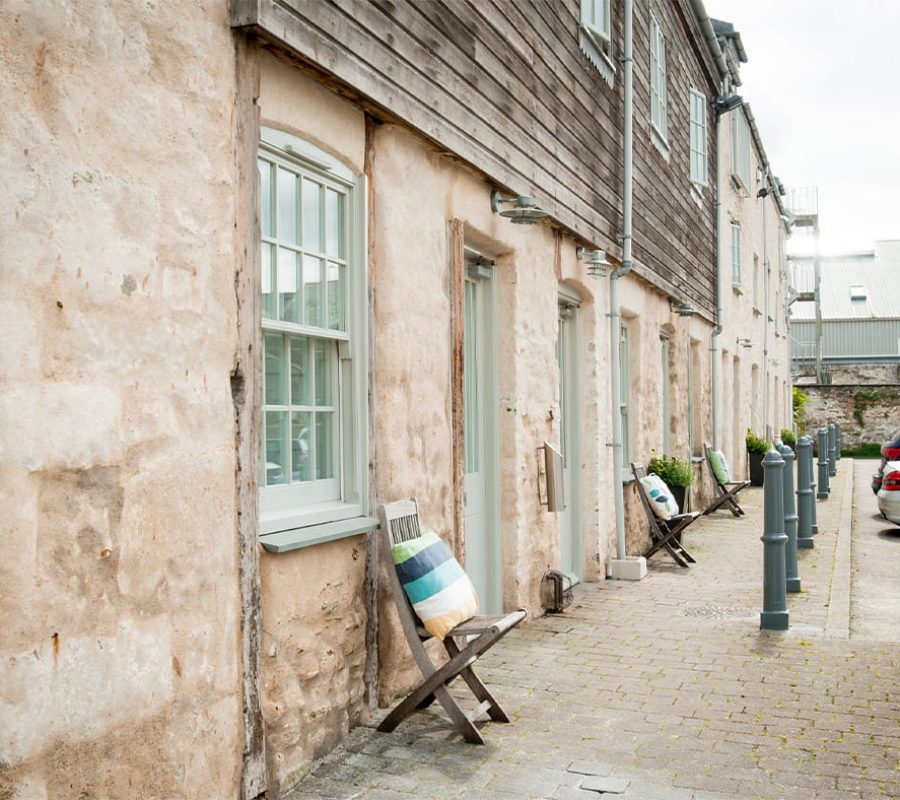 Untitled-1_0010_9-self-contained-apartments